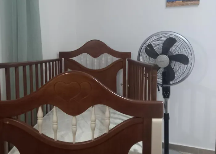 New Apt Close To Medical Center With Garden