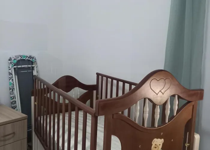 New Apt Close To Medical Center With Garden